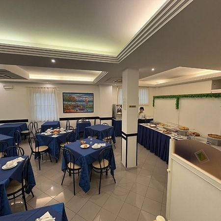 Hotel Sport Rimini Eksteriør billede